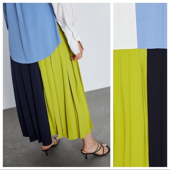 NWOT. Zara Pleated Patchwork Midi Dress. Size XS. - Picture 5 of 15